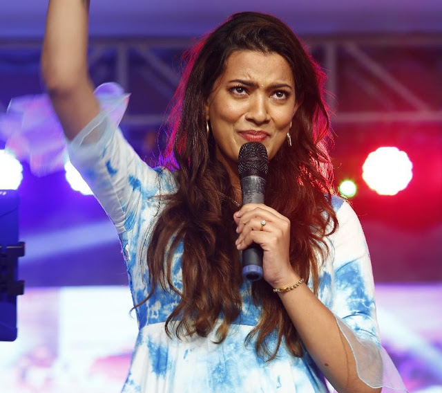 Tollywood Singer Geetha Madhuri Long hair in Blue Gown 3